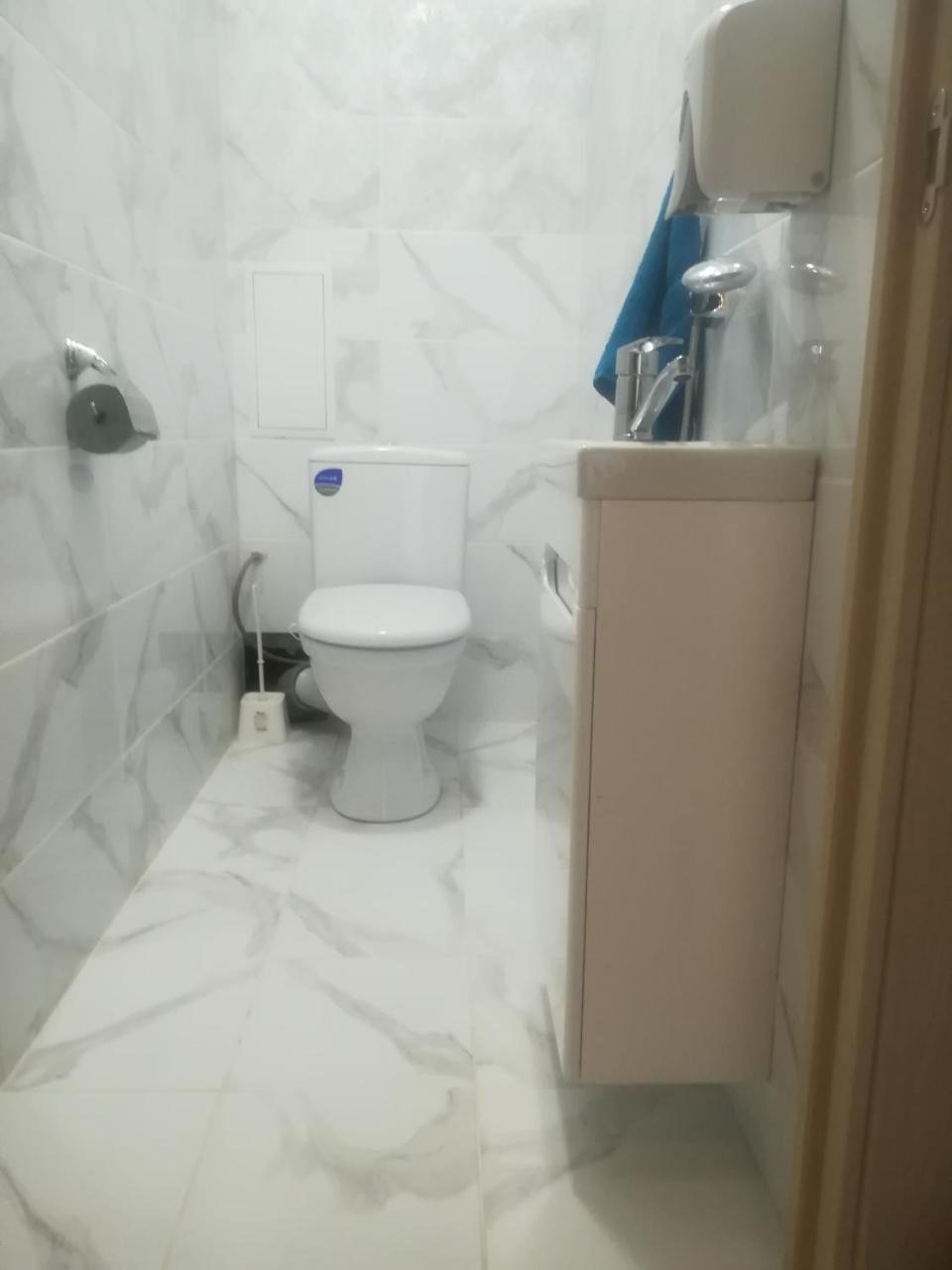 Ferienwohnung Zlata De Luxe Iwano-Frankiwsk Exterior foto